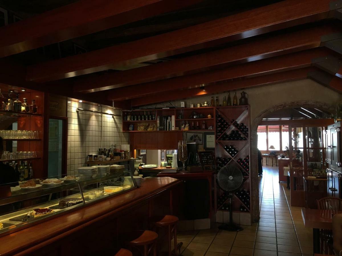 Hotel Calabria La Garriga Εξωτερικό φωτογραφία