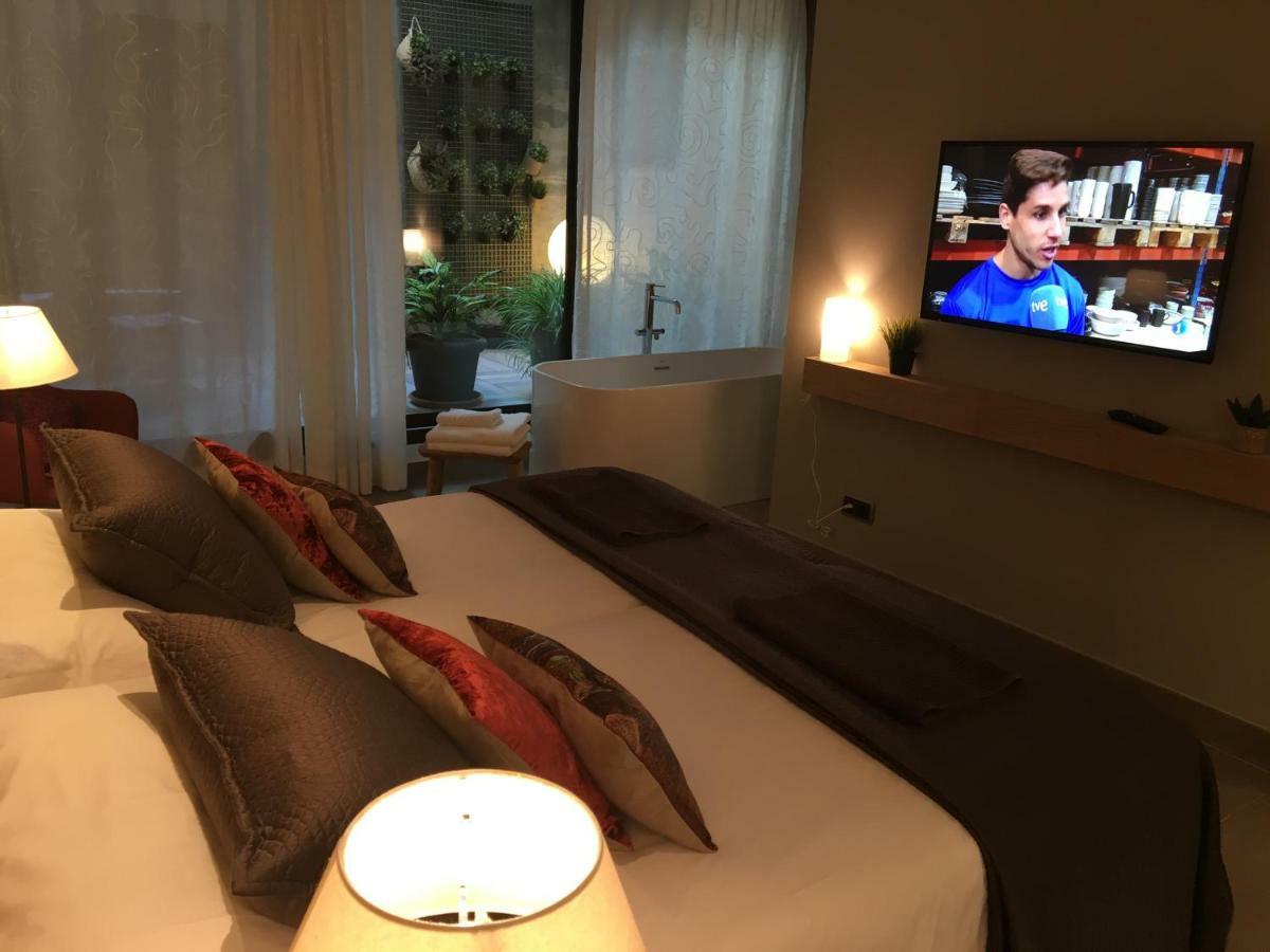 Hotel Calabria La Garriga Εξωτερικό φωτογραφία
