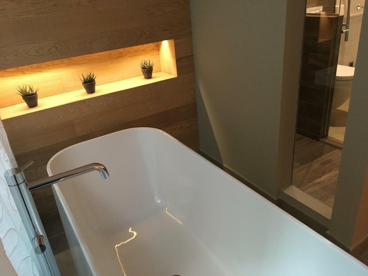 Hotel Calabria La Garriga Εξωτερικό φωτογραφία
