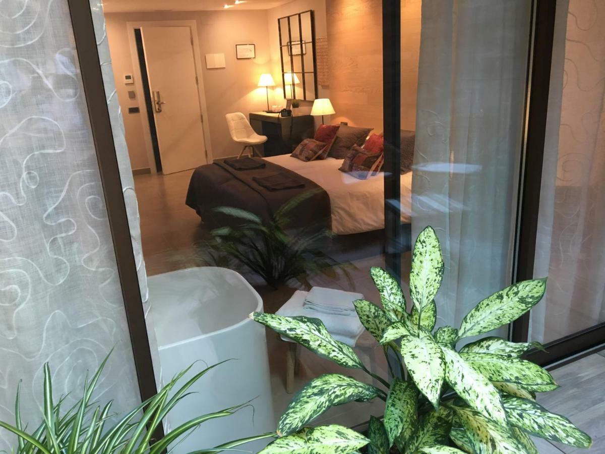 Hotel Calabria La Garriga Εξωτερικό φωτογραφία